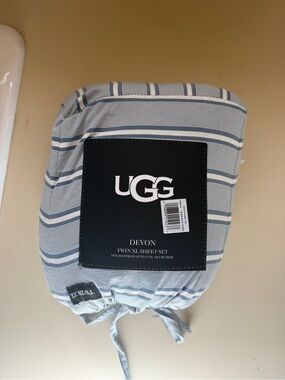 UGG Twin XL Sheet Set in Blue and White Stripes